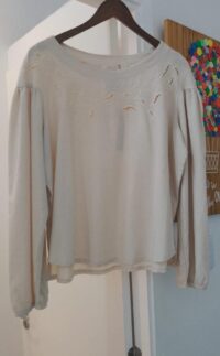BLUSA LINHO BORDADO INSPIRAÇÃO NATURAL - Imagem 2